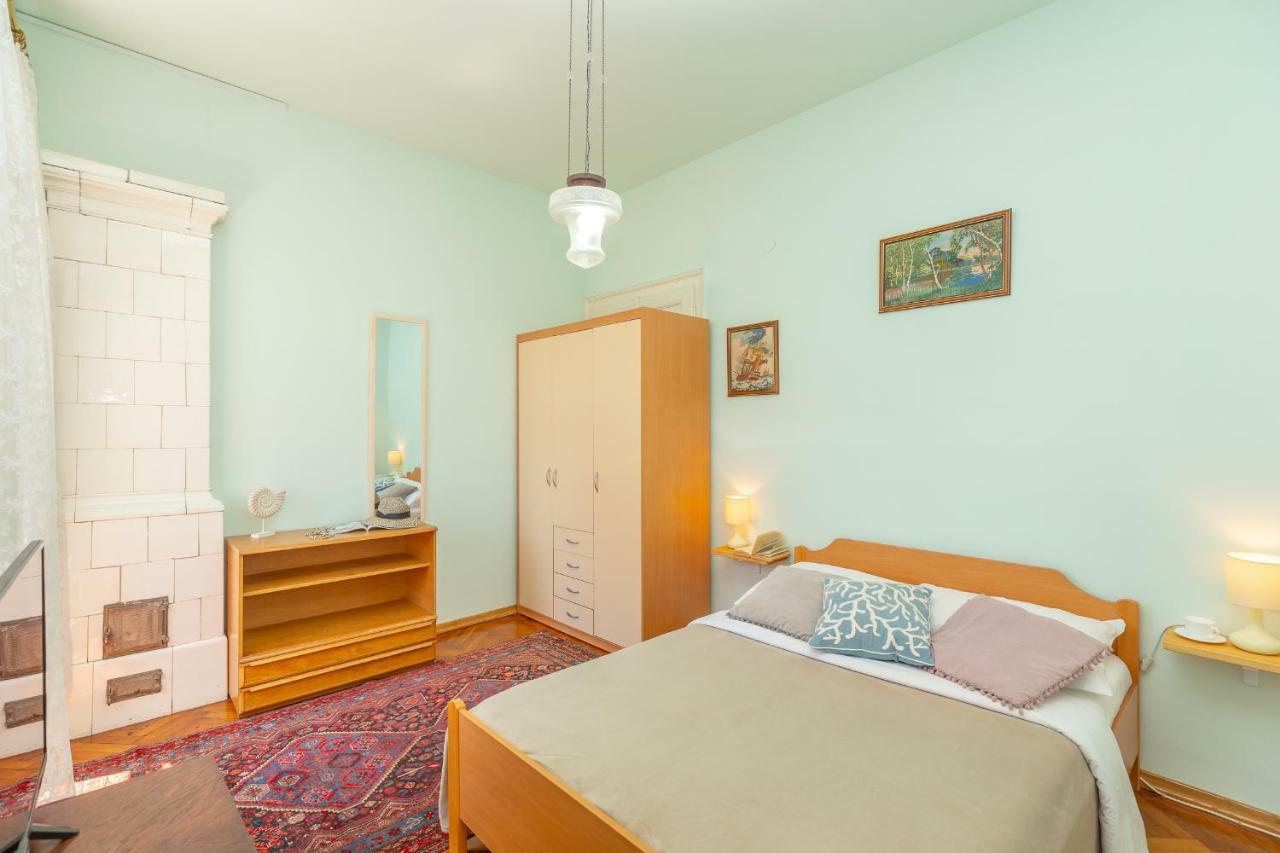 Amy Apartment